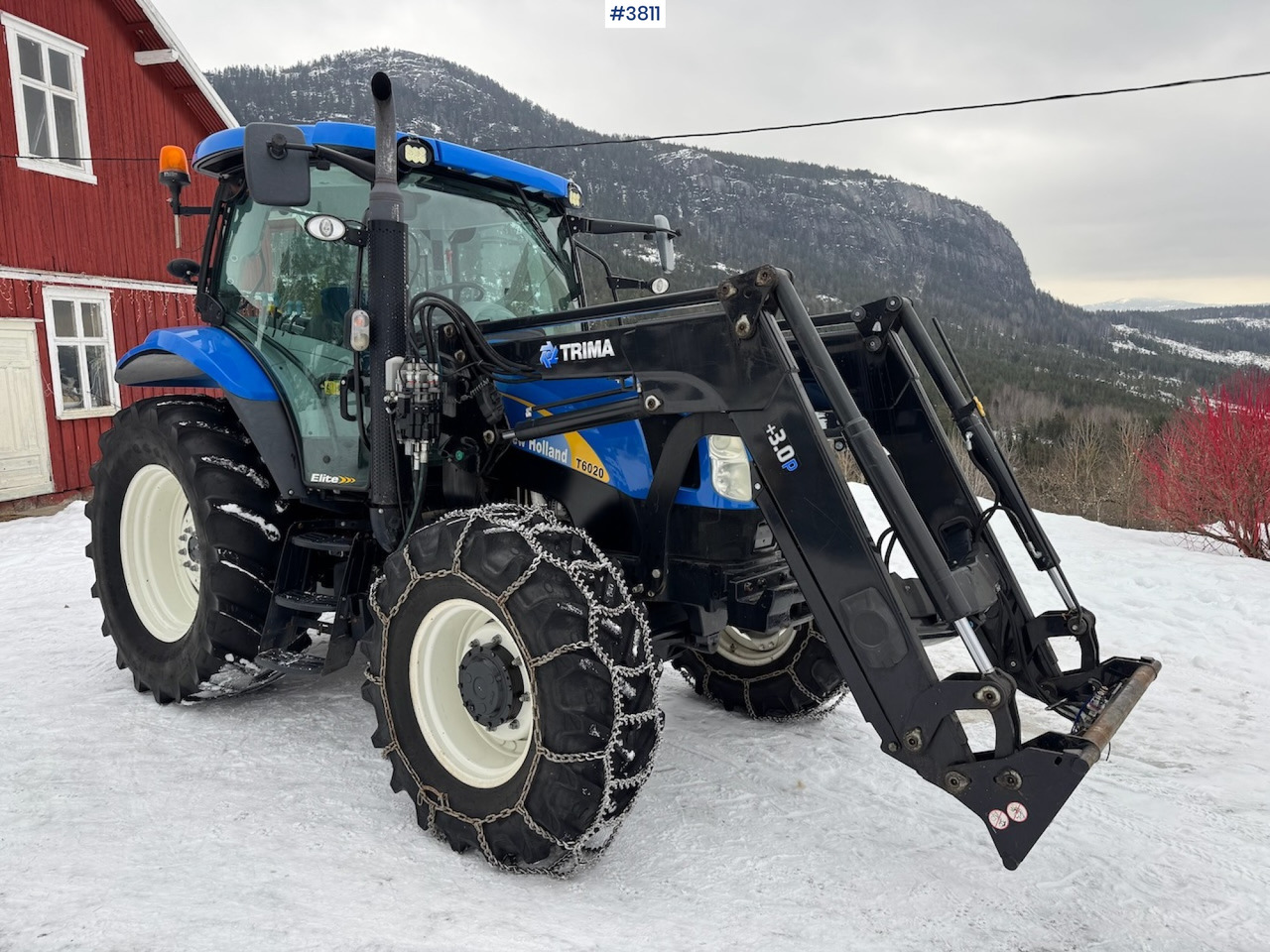2010 New Holland T6020 Elite w/front loader - Трактор: фото 1 2010 New Holland T6020 Elite w/front loader - Трактор: фото 1