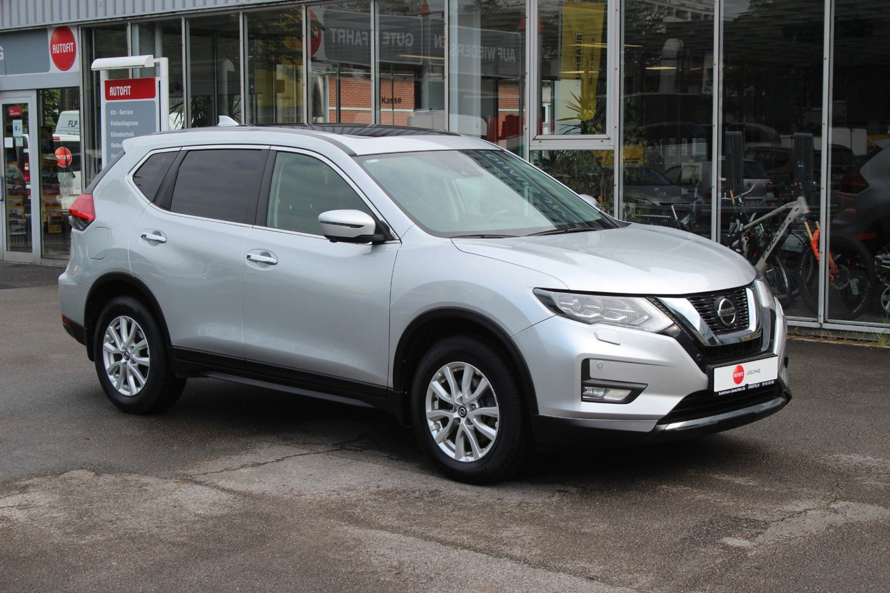 Nissan X-Trail N-Way 4x4 Panorama 7Sitze NAVI - Легковой автомобиль: фото 1
