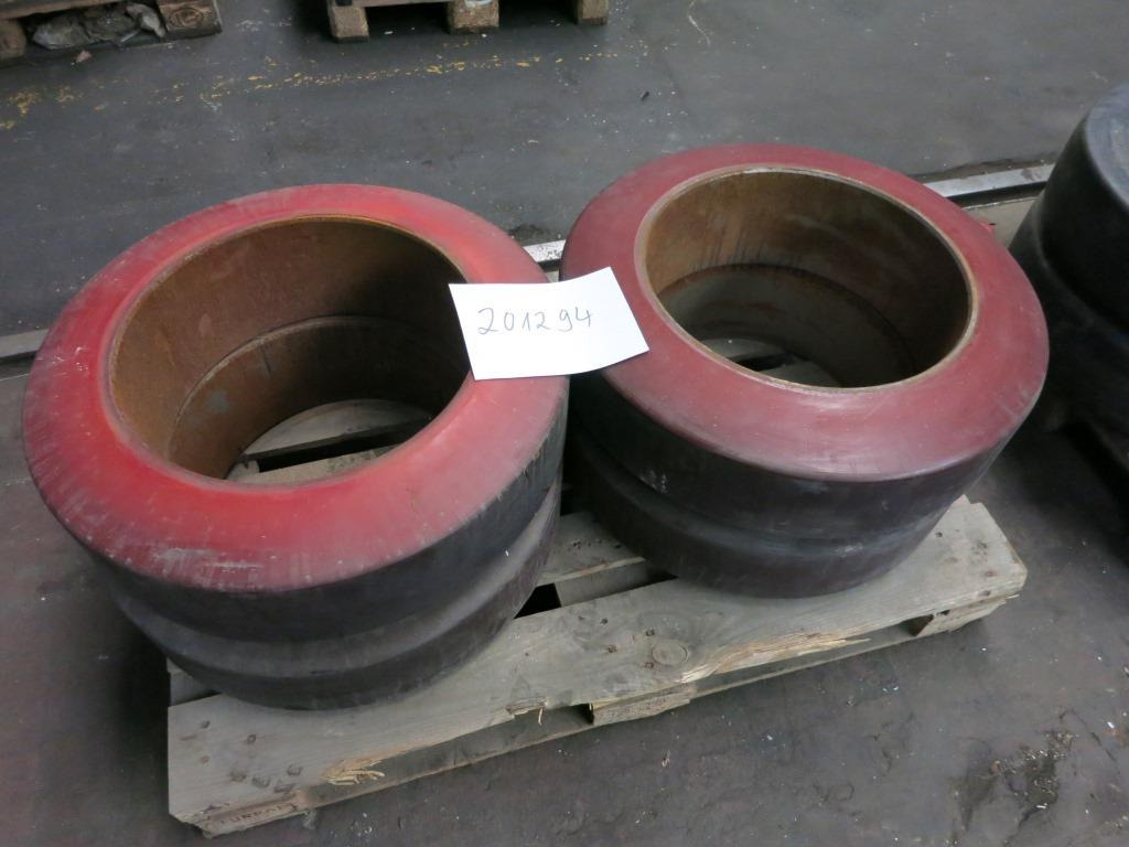 Bandagen Vulkollan 630 180 410 - Шина: фото 1 Bandagen Vulkollan 630 180 410 - Шина: фото 1