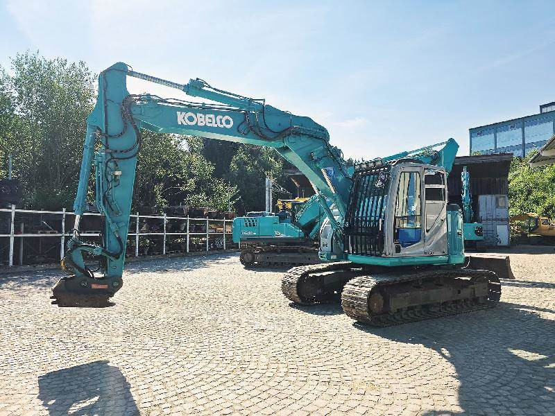 NEW HOLLAND E135B SR-2 - Гусеничный экскаватор: фото 1