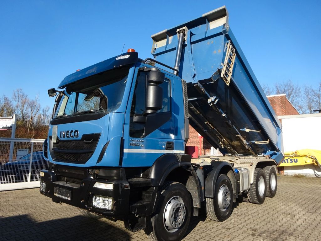 Iveco 450 TRAKKER Schmitz Kipper 8x4 - Самосвал: фото 1 Iveco 450 TRAKKER Schmitz Kipper 8x4 - Самосвал: фото 1