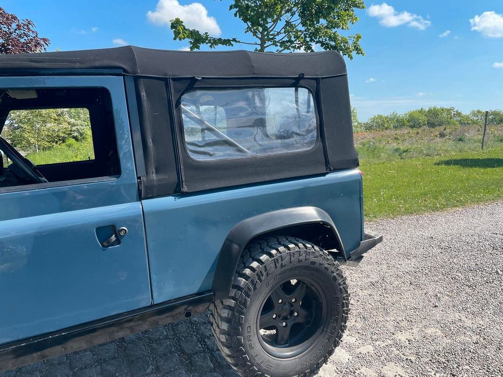 Land Rover LR Defender 90 Soft Top V8 Automatic 60000 brutt  в лизинг Land Rover LR Defender 90 Soft Top V8 Automatic 60000 brutt: фото 19
