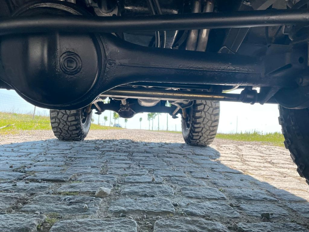 Land Rover LR Defender 90 Soft Top V8 Automatic 60000 brutt  в лизинг Land Rover LR Defender 90 Soft Top V8 Automatic 60000 brutt: фото 22