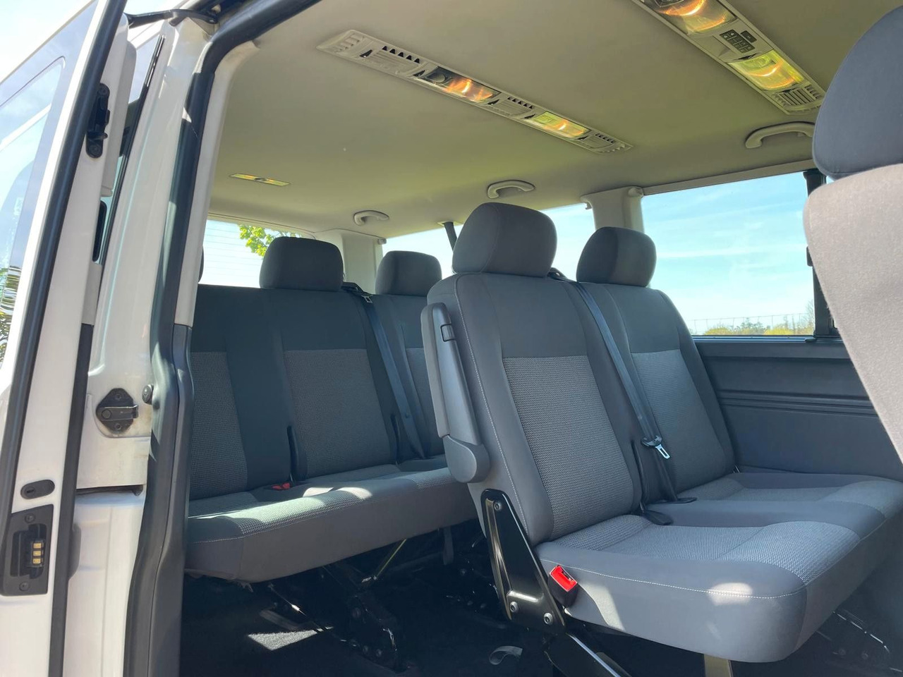 Пассажирский фургон Volkswagen T5 Transporter Bus Caravelle Comfortline lang: фото 22