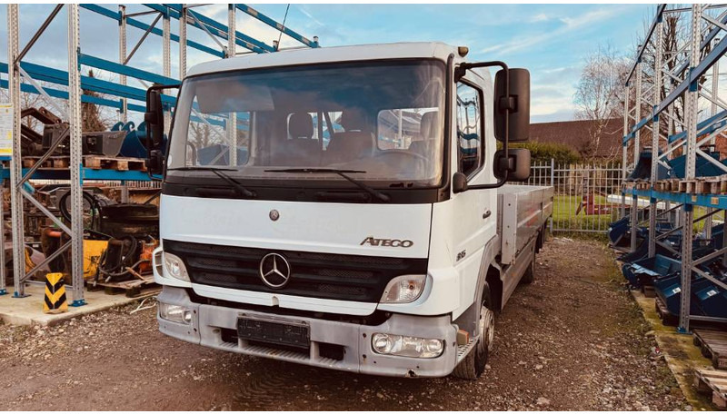 Mercedes-Benz Atego 815 - Грузовик бортовой/ Платформа: фото 1 Mercedes-Benz Atego 815 - Грузовик бортовой/ Платформа: фото 1