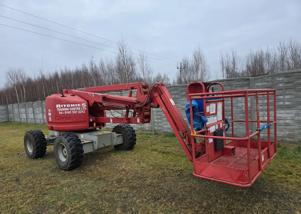 Genie - Коленчатый подъемник: фото 1