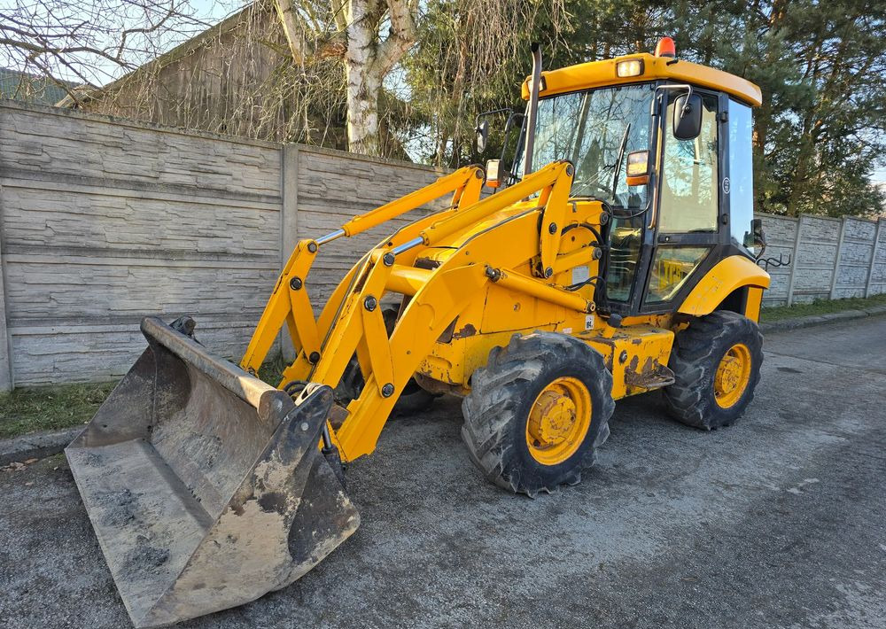 JCB - Колёсный погрузчик: фото 1