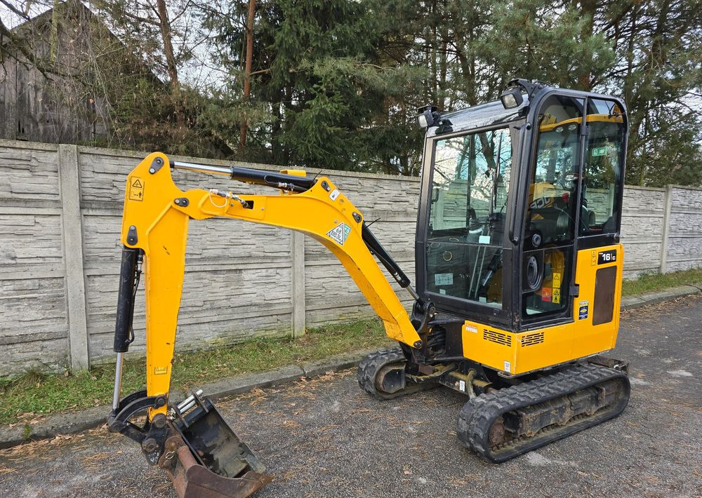 JCB - Мини-экскаватор: фото 1