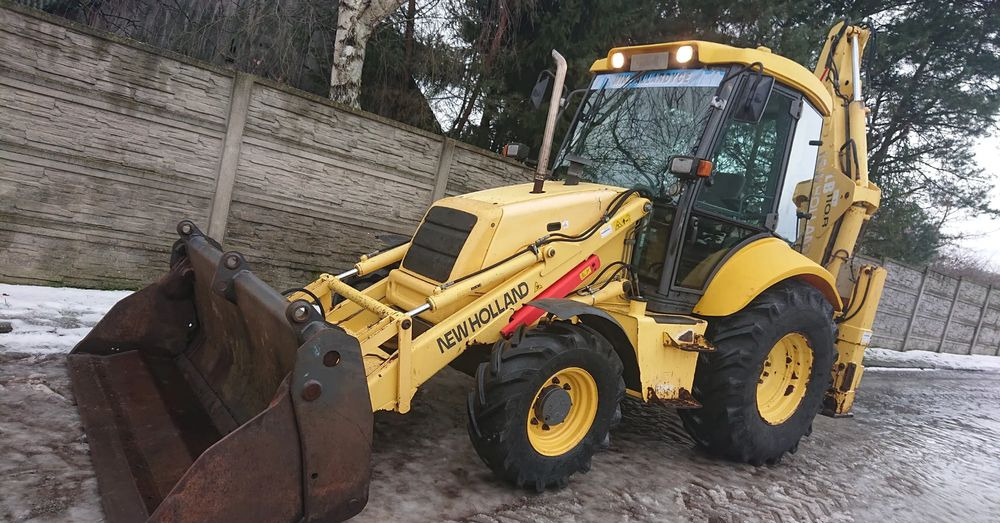 New Holland - Экскаватор-погрузчик: фото 1