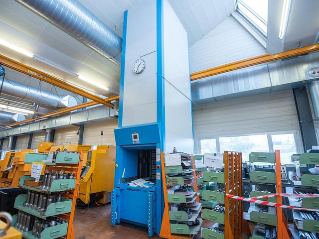 Lista 7236/25/4510 Megalift FSE - Строительная техника: фото 1