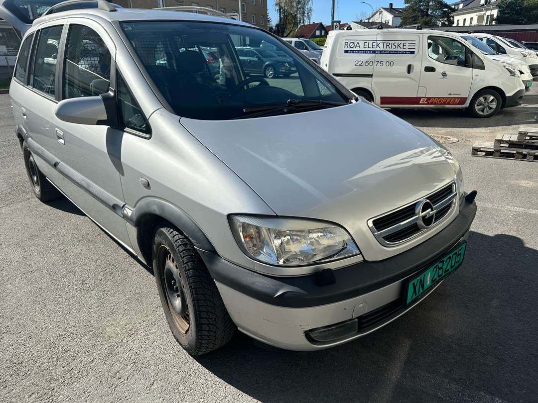 2003 Opel Zafira 1.8 Comfort / Lav km / - Легковой автомобиль: фото 1 2003 Opel Zafira 1.8 Comfort / Lav km / - Легковой автомобиль: фото 1