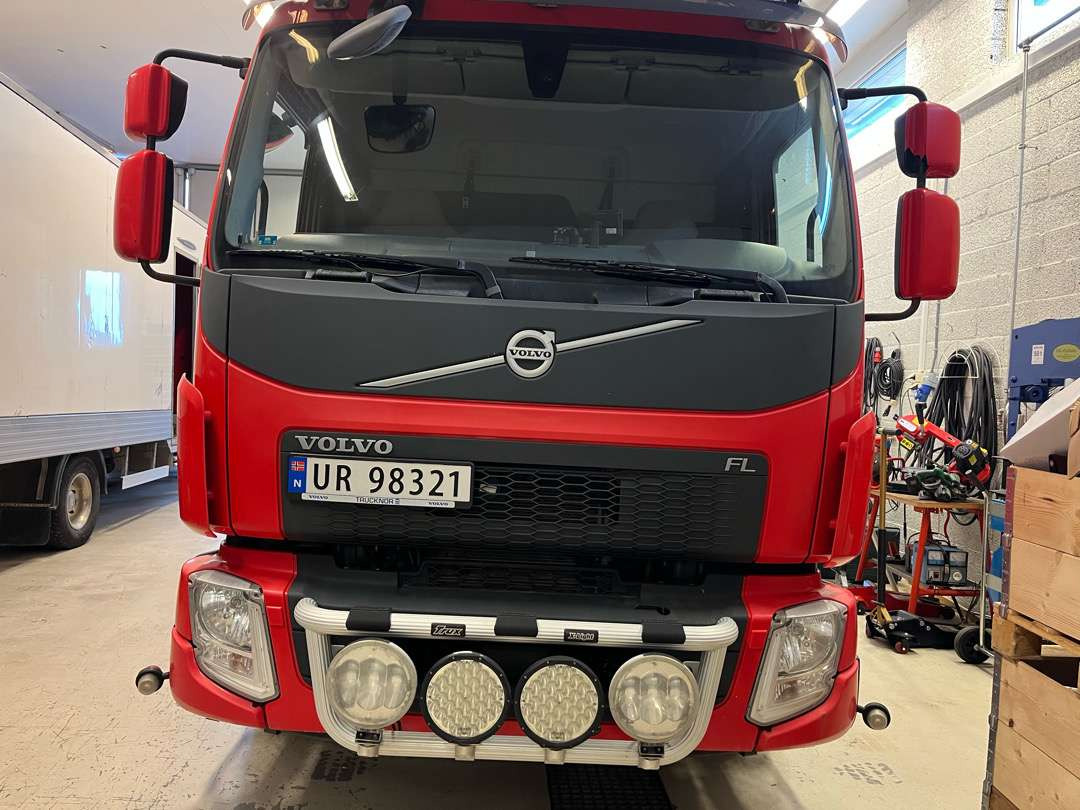 2017 Volvo Fl EU-godkjent - Грузовик с закрытым кузовом: фото 1 2017 Volvo Fl EU-godkjent - Грузовик с закрытым кузовом: фото 1
