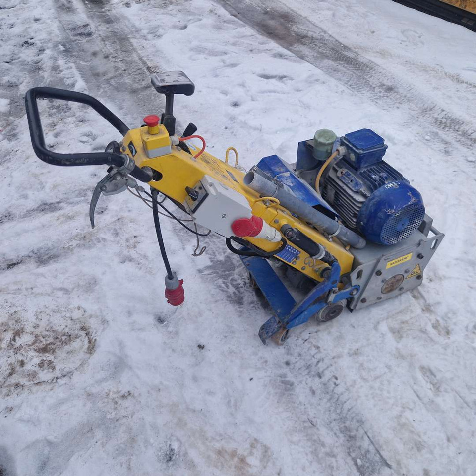 Von Arx Betongfres VA30SH 7,5kw 400v - Инструмент/ Оборудование: фото 1 Von Arx Betongfres VA30SH 7,5kw 400v - Инструмент/ Оборудование: фото 1