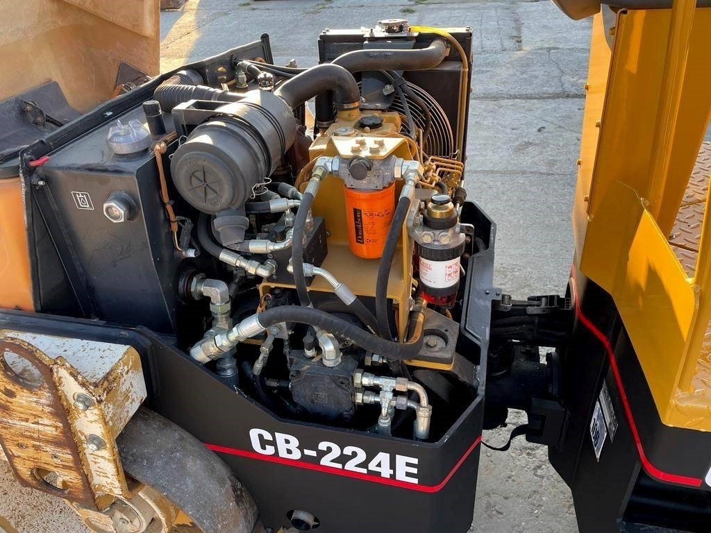 CAT CB 224 E  в лизинг CAT CB 224 E: фото 14