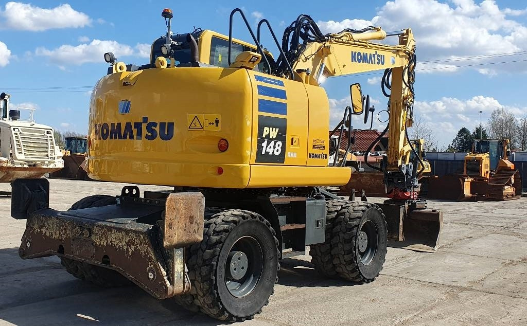 Komatsu PW148-10 - Колёсный экскаватор: фото 5 Komatsu PW148-10 - Колёсный экскаватор: фото 5