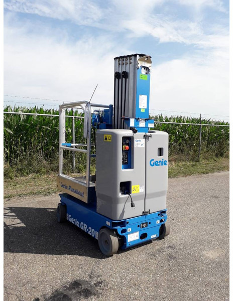 Genie GR 20 - Вертикальный мачтовый подъемник: фото 3 Genie GR 20 - Вертикальный мачтовый подъемник: фото 3