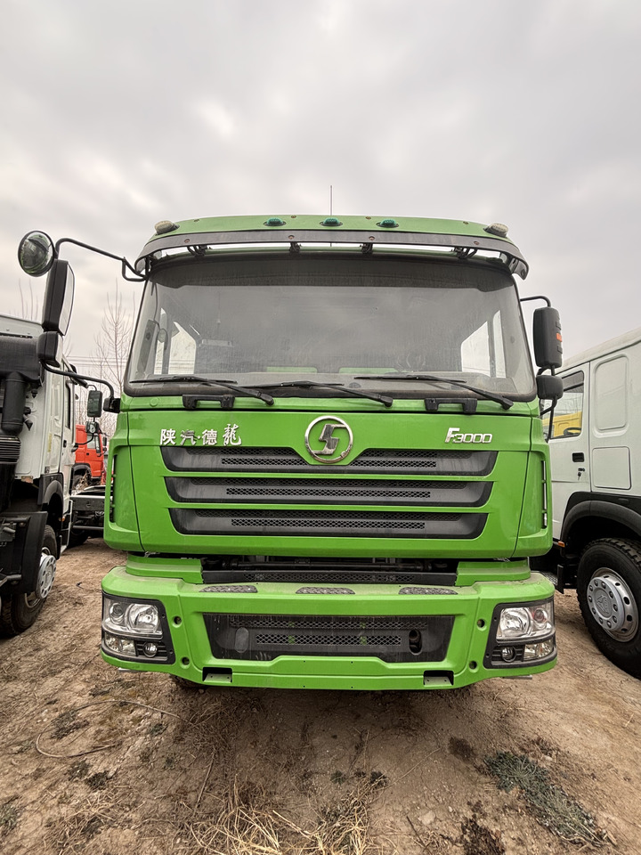 SHACMAN F3000 - Грузовик-цистерна: фото 4 SHACMAN F3000 - Грузовик-цистерна: фото 4