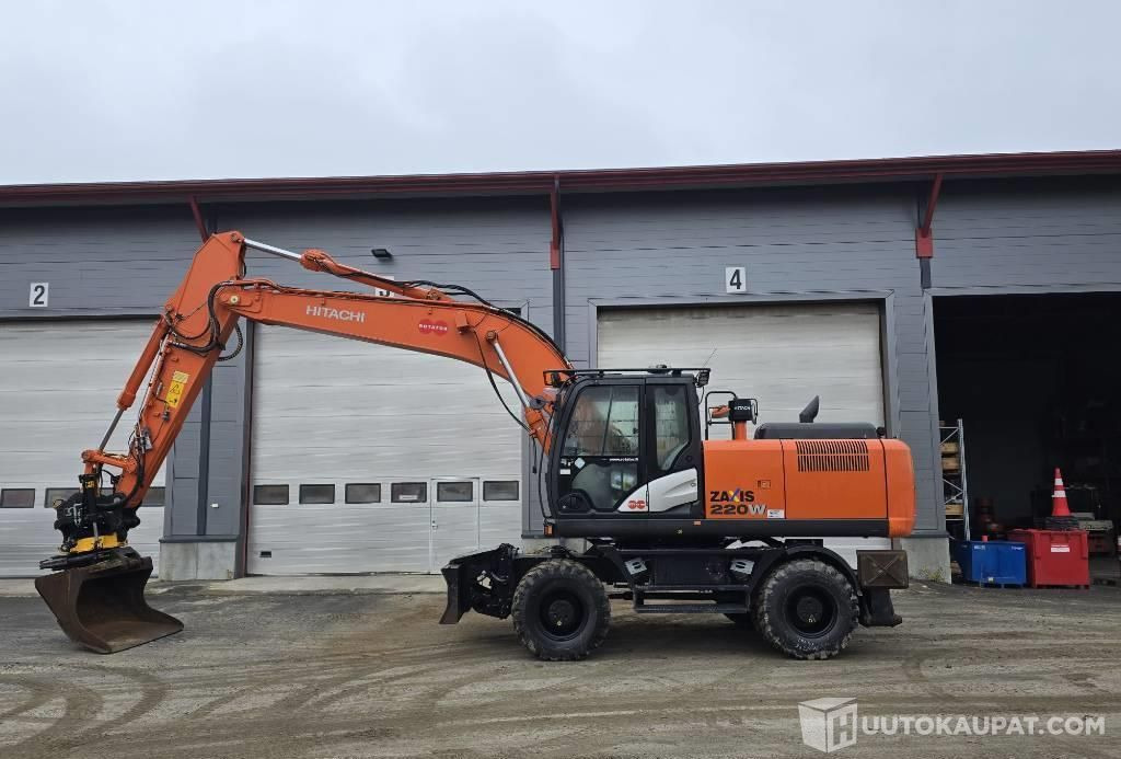 Hitachi ZX 220W-5, 2018, 8 500 h, Kuopio - Строительная техника: фото 1 Hitachi ZX 220W-5, 2018, 8 500 h, Kuopio - Строительная техника: фото 1