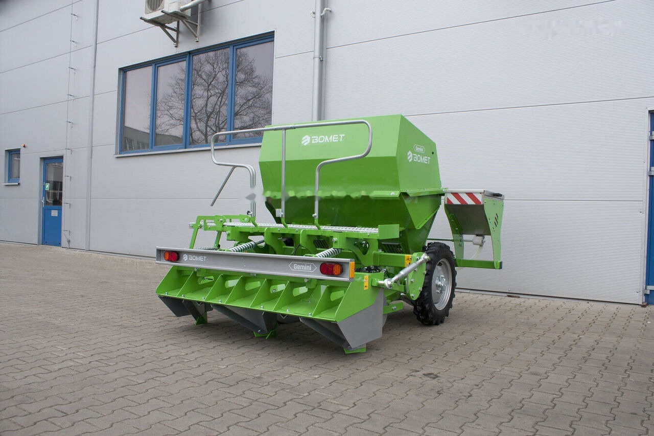 Bomet S339/1 75-90cm 2-rzędowa Gemini - Картофелесажалка: фото 1 Bomet S339/1 75-90cm 2-rzędowa Gemini - Картофелесажалка: фото 1
