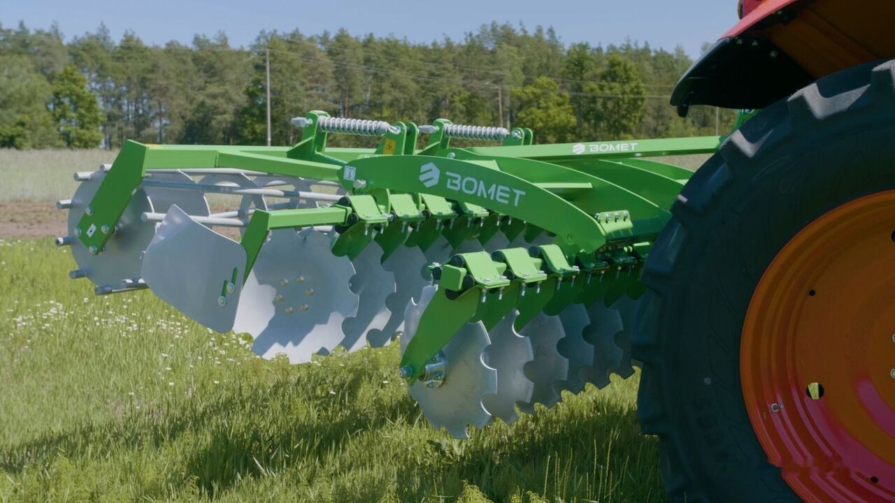 Bomet U210/8 kompaktowa zawieszana 3,3m Perseus - Дисковая борона: фото 1