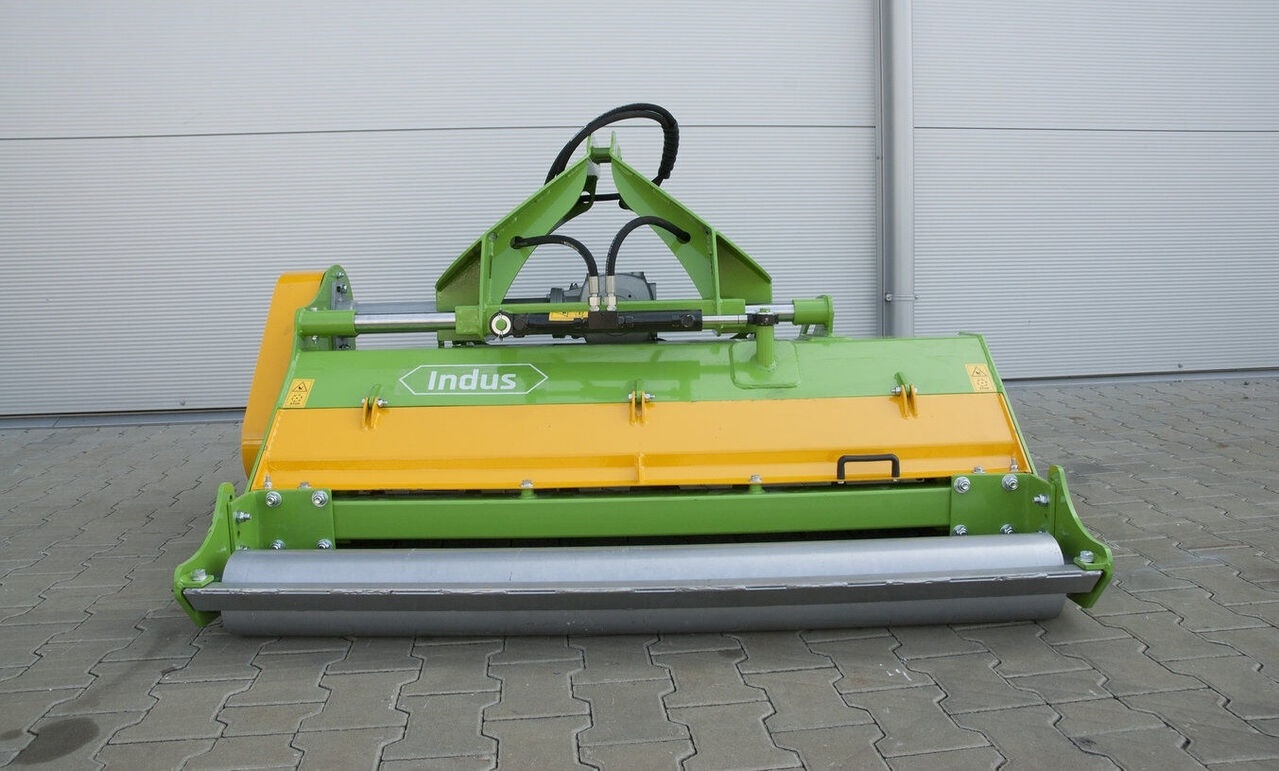 Bomet Z317/3 2,0m bijakowa z przesuwem hydraulicznym Indus - Косилка-измельчитель/ Мульчер: фото 1 Bomet Z317/3 2,0m bijakowa z przesuwem hydraulicznym Indus - Косилка-измельчитель/ Мульчер: фото 1