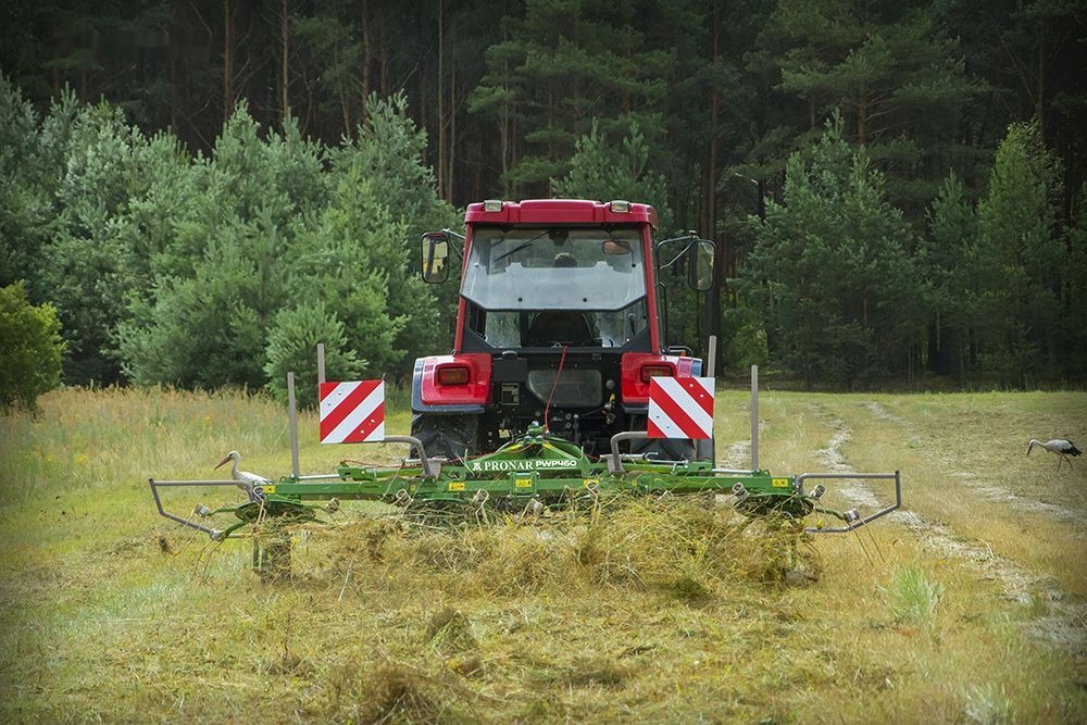 Pronar PWP 460 - Сеноворошилка: фото 1 Pronar PWP 460 - Сеноворошилка: фото 1