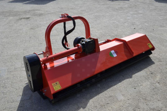 Boxer Broyeur déport hydraulique Master 200 H - Косилка-измельчитель: фото 1 Boxer Broyeur déport hydraulique Master 200 H - Косилка-измельчитель: фото 1