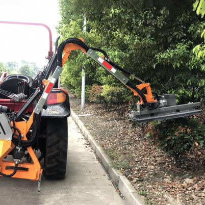 Boxer Lamier d'élagage CUT 3 - Косилка-измельчитель/ Мульчер: фото 1 Boxer Lamier d'élagage CUT 3 - Косилка-измельчитель/ Мульчер: фото 1