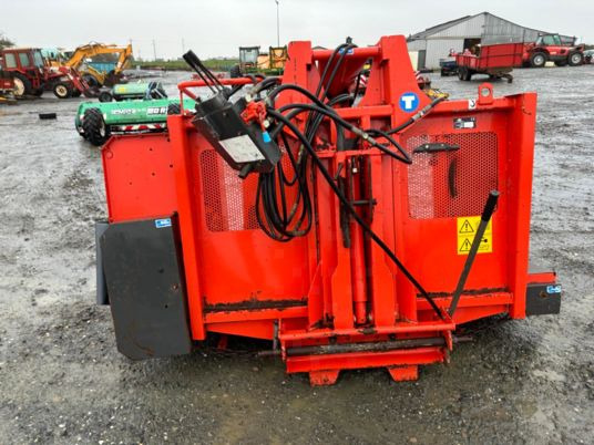 Kuhn POLYCROK 1750 - Техника для силоса: фото 1 Kuhn POLYCROK 1750 - Техника для силоса: фото 1
