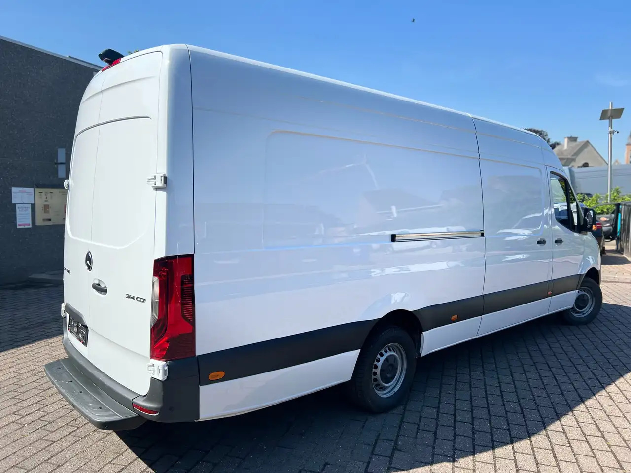 Mercedes-Benz Sprinter 314 L4H2 (31.500€ex)NAVI CAMERA 360° COMFORT - Цельнометаллический фургон: фото 4 Mercedes-Benz Sprinter 314 L4H2 (31.500€ex)NAVI CAMERA 360° COMFORT - Цельнометаллический фургон: фото 4