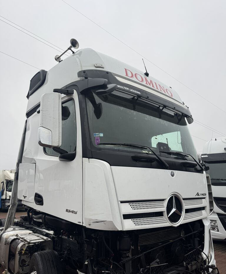 Mercedes-Benz ACTROS MP 4 GIGA SPACE 2017R Mercedes-Benz ACTROS MP 4 GIGA SPACE truck - Кабина для Грузовиков: фото 1 Mercedes-Benz ACTROS MP 4 GIGA SPACE 2017R Mercedes-Benz ACTROS MP 4 GIGA SPACE truck - Кабина для Грузовиков: фото 1