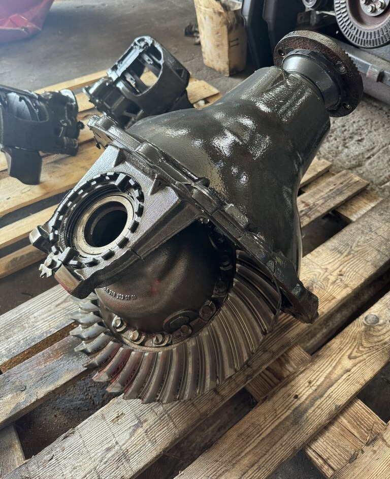 Mercedes-Benz Actros MP 4 2,846 R440-13 truck - Задняя ось для Грузовиков: фото 1 Mercedes-Benz Actros MP 4 2,846 R440-13 truck - Задняя ось для Грузовиков: фото 1