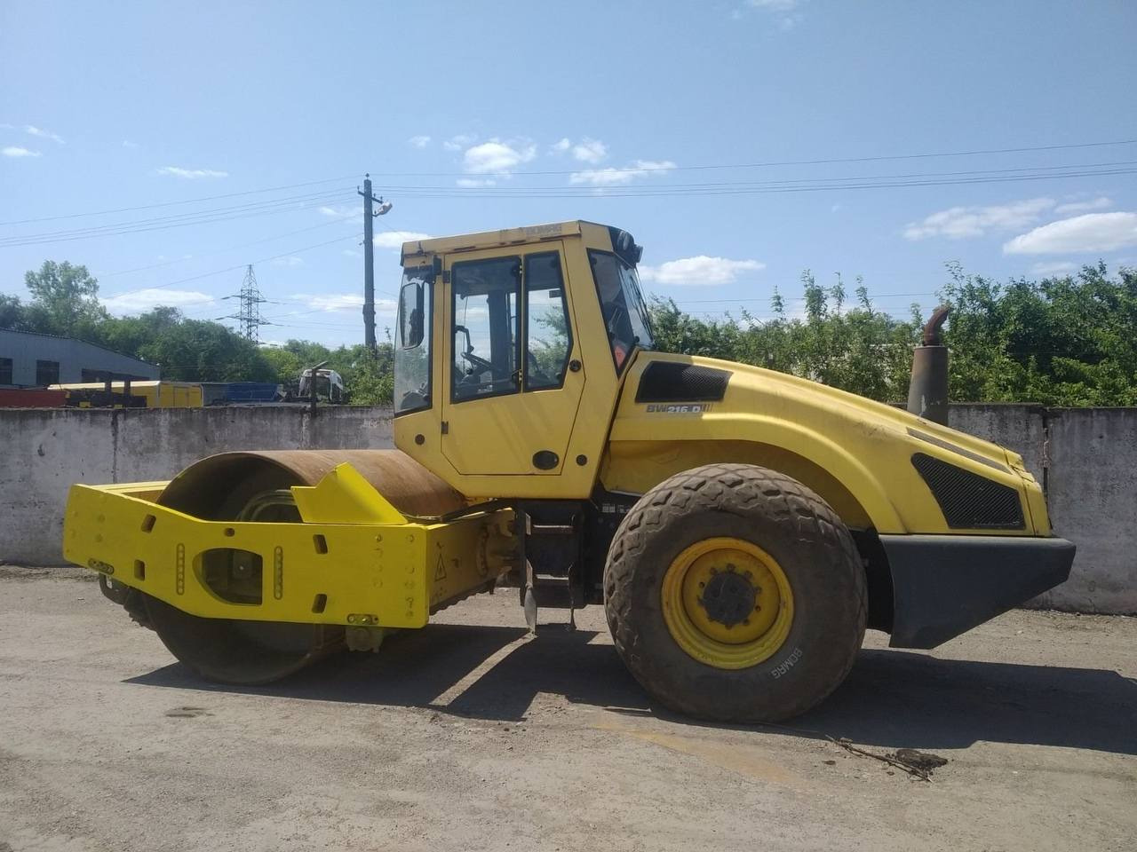 BOMAG BW 216 DH-4 в лизинг BOMAG BW 216 DH-4: фото 6