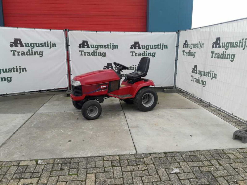 Минитрактор Toro 523Dxi: фото 1