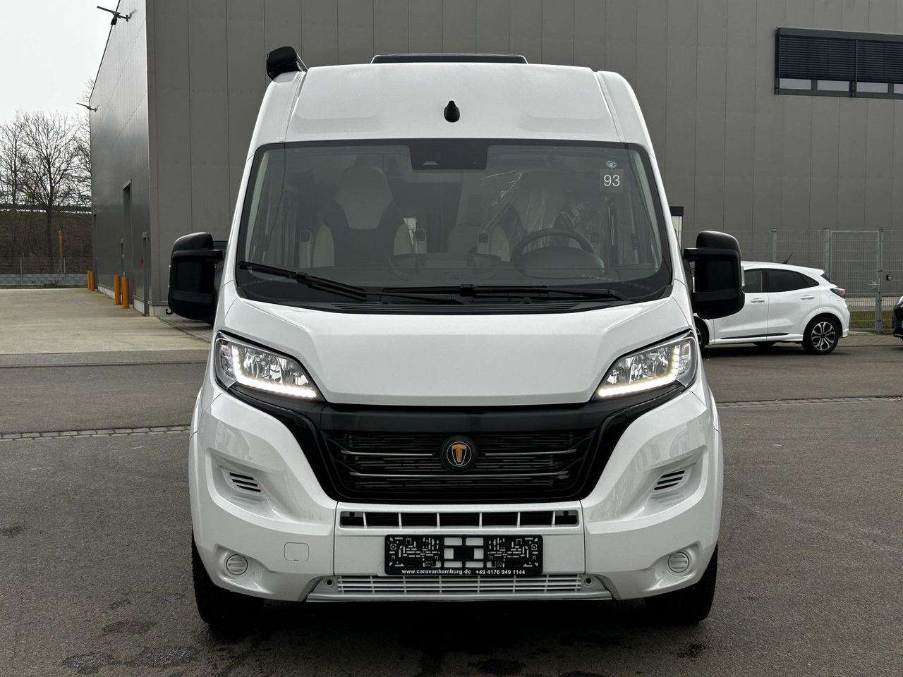 VANTourer 600D 9G autom. Comfort/Safety Markise VANTourer 600D 9G autom. Comfort/Safety Markise - Кастенваген: фото 1 VANTourer 600D 9G autom. Comfort/Safety Markise VANTourer 600D 9G autom. Comfort/Safety Markise - Кастенваген: фото 1
