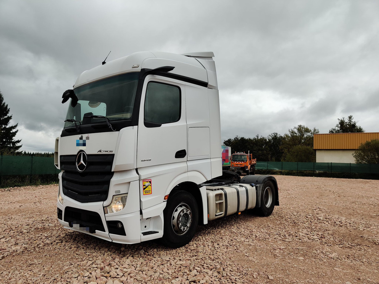 Тягач Mercedes ACTROS MP5 1845: фото 1 Тягач Mercedes ACTROS MP5 1845: фото 1