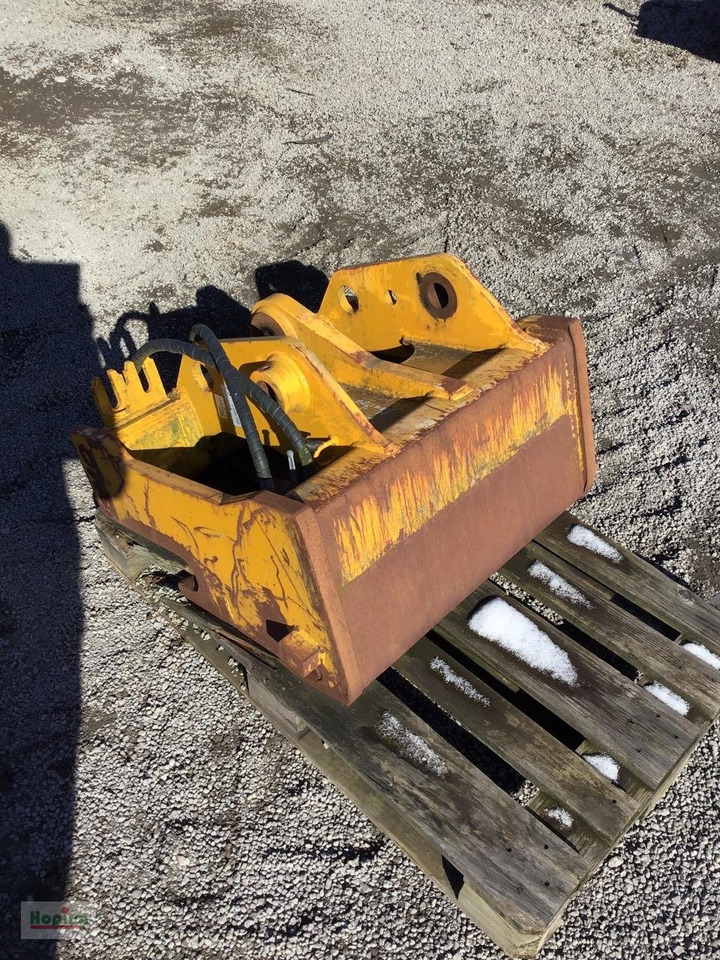 JCB Schnellwechsler Umba - Сцепное устройство для Телескопических погрузчиков: фото 1 JCB Schnellwechsler Umba - Сцепное устройство для Телескопических погрузчиков: фото 1