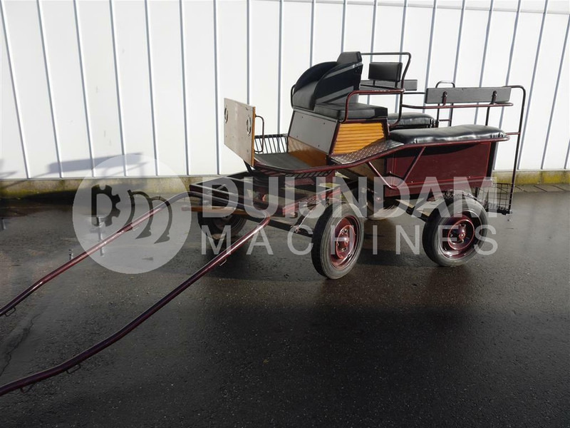 Onbekend recreatiewagen - Прицеп-коневоз: фото 1