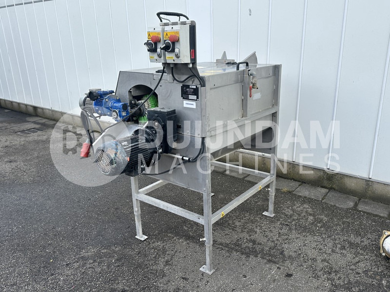 Briand LAV3B10 - Строительная техника: фото 1