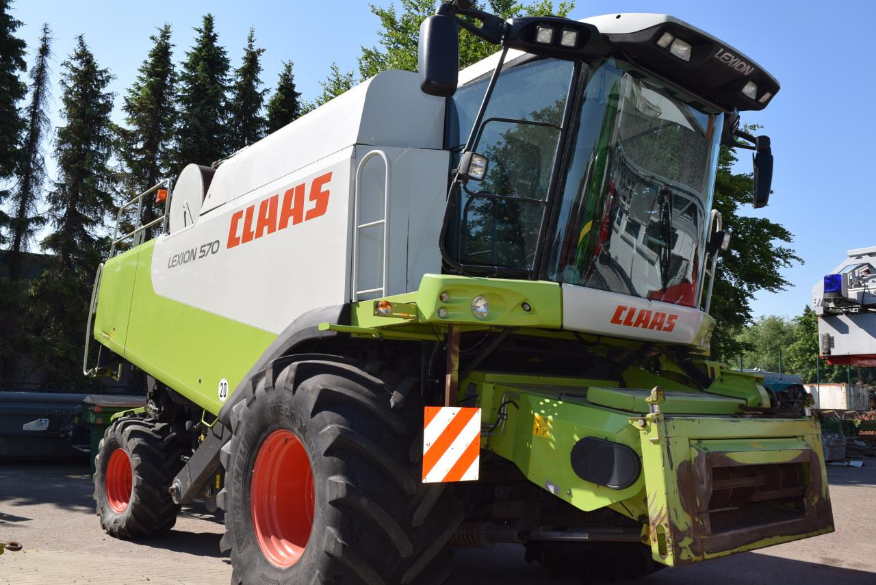 CLAAS Lexion 570 *4x4* - Зерноуборочный комбайн: фото 1 CLAAS Lexion 570 *4x4* - Зерноуборочный комбайн: фото 1