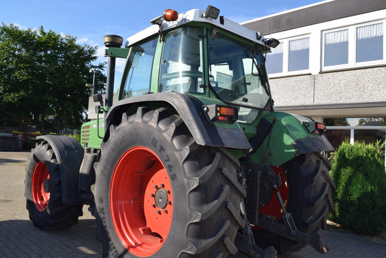 Fendt Favorit 512 - Трактор: фото 5 Fendt Favorit 512 - Трактор: фото 5
