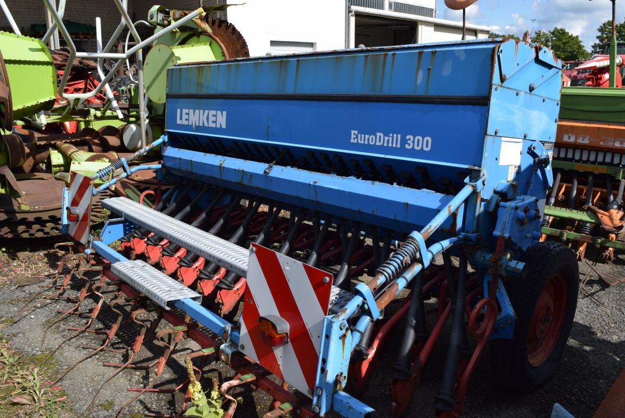 Lemken EuroDrill 300/25R - Сеялка: фото 1 Lemken EuroDrill 300/25R - Сеялка: фото 1