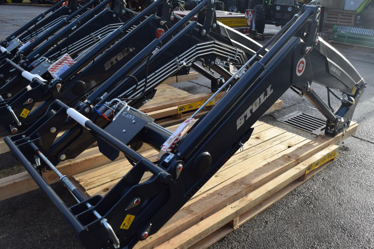Stoll Solid 40-22 P - Фронтальный погрузчик для трактора: фото 1 Stoll Solid 40-22 P - Фронтальный погрузчик для трактора: фото 1