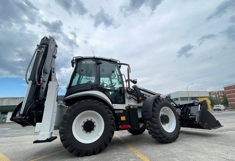 Новый Экскаватор-погрузчик Hidromek HMK 102S ALPHA K4 - Tier3 - NOT FOR SALE IN THE EU/NO CE MARKING: фото 1 Новый Экскаватор-погрузчик Hidromek HMK 102S ALPHA K4 - Tier3 - NOT FOR SALE IN THE EU/NO CE MARKING: фото 1