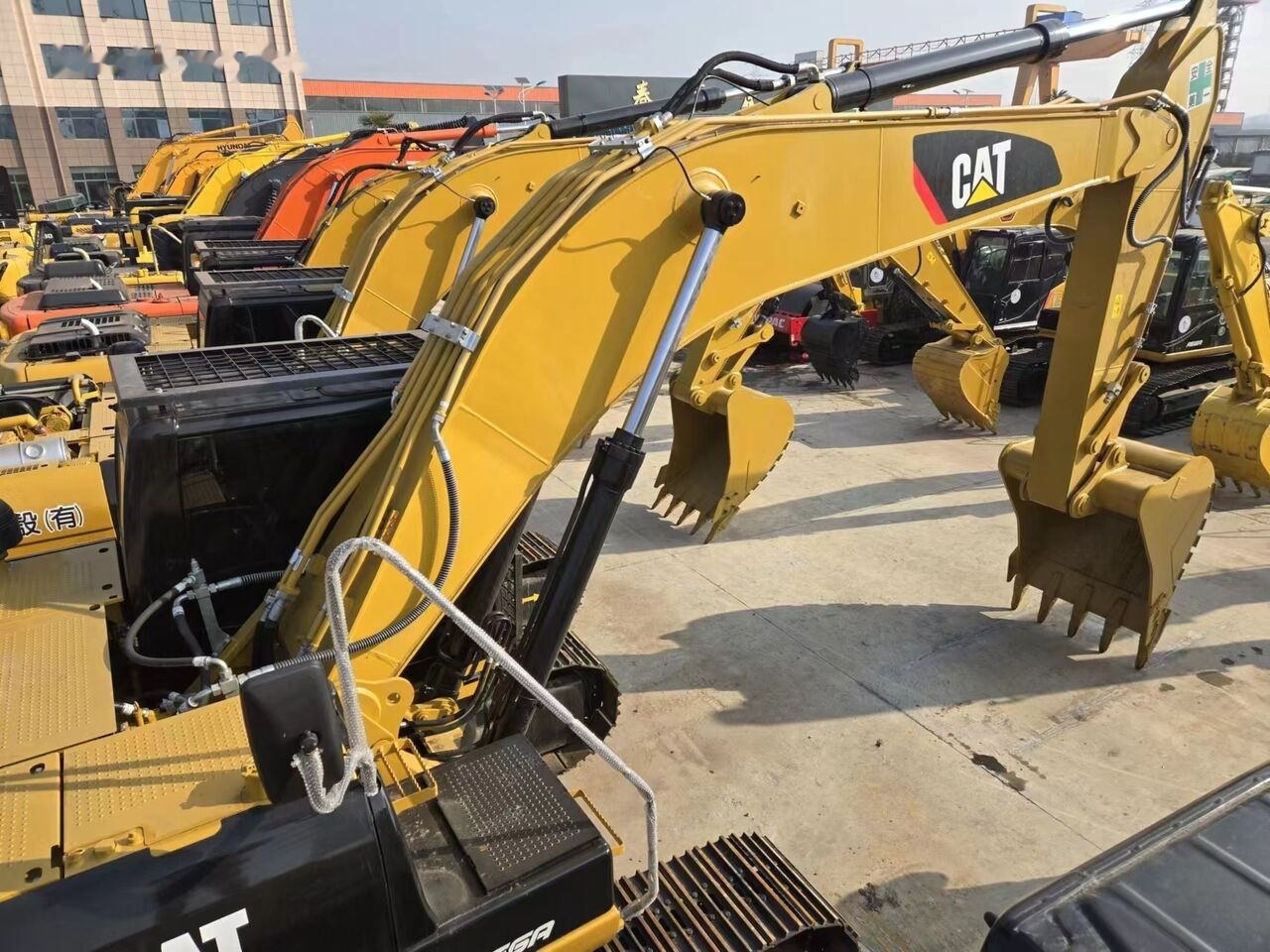 Caterpillar 330D2L в лизинг Caterpillar 330D2L: фото 12