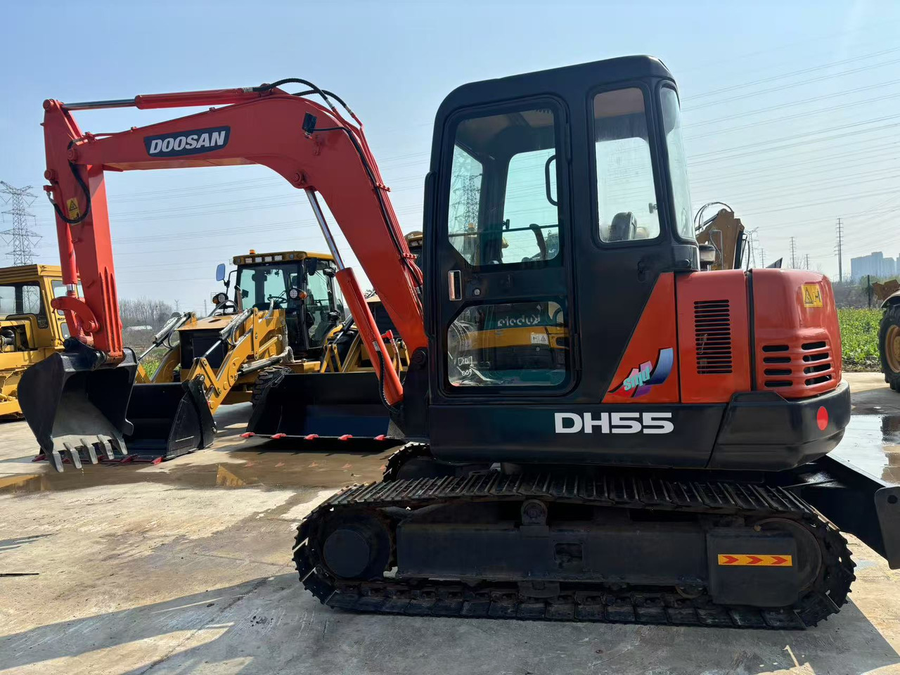 Doosan DH55 - Мини-экскаватор: фото 3 Doosan DH55 - Мини-экскаватор: фото 3