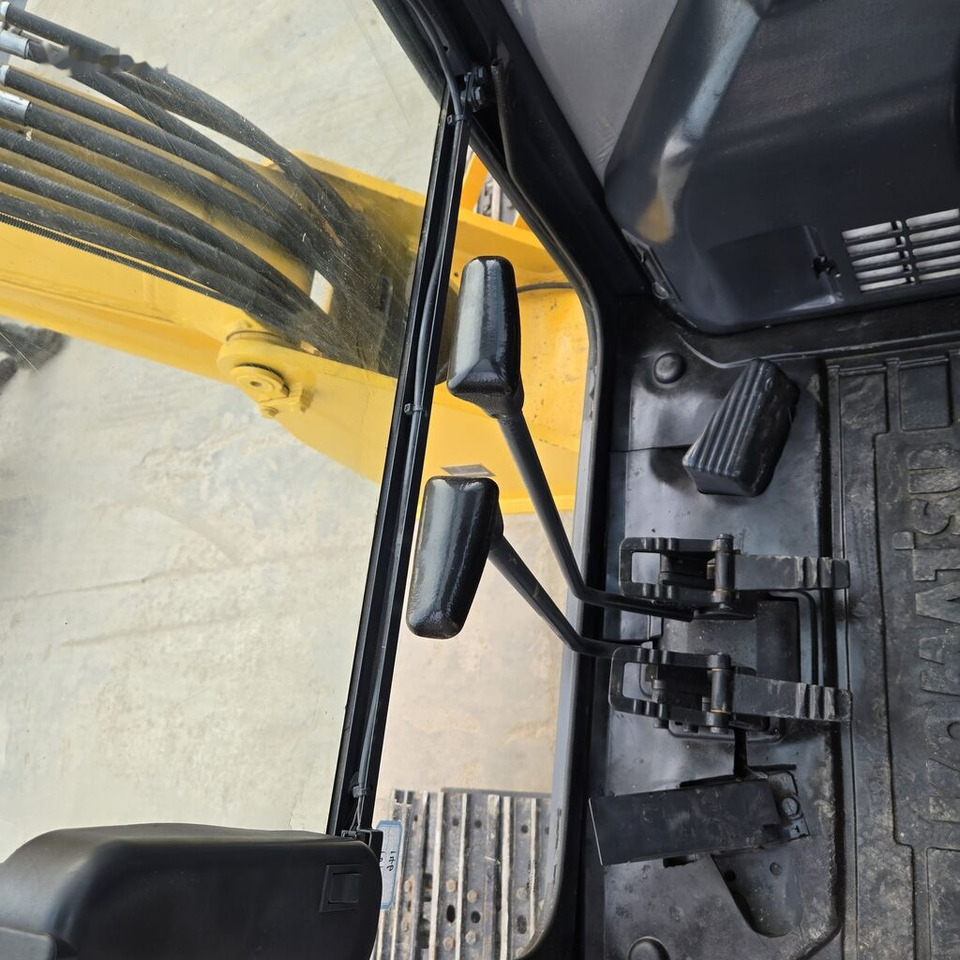Komatsu PC56 - Мини-экскаватор: фото 1 Komatsu PC56 - Мини-экскаватор: фото 1