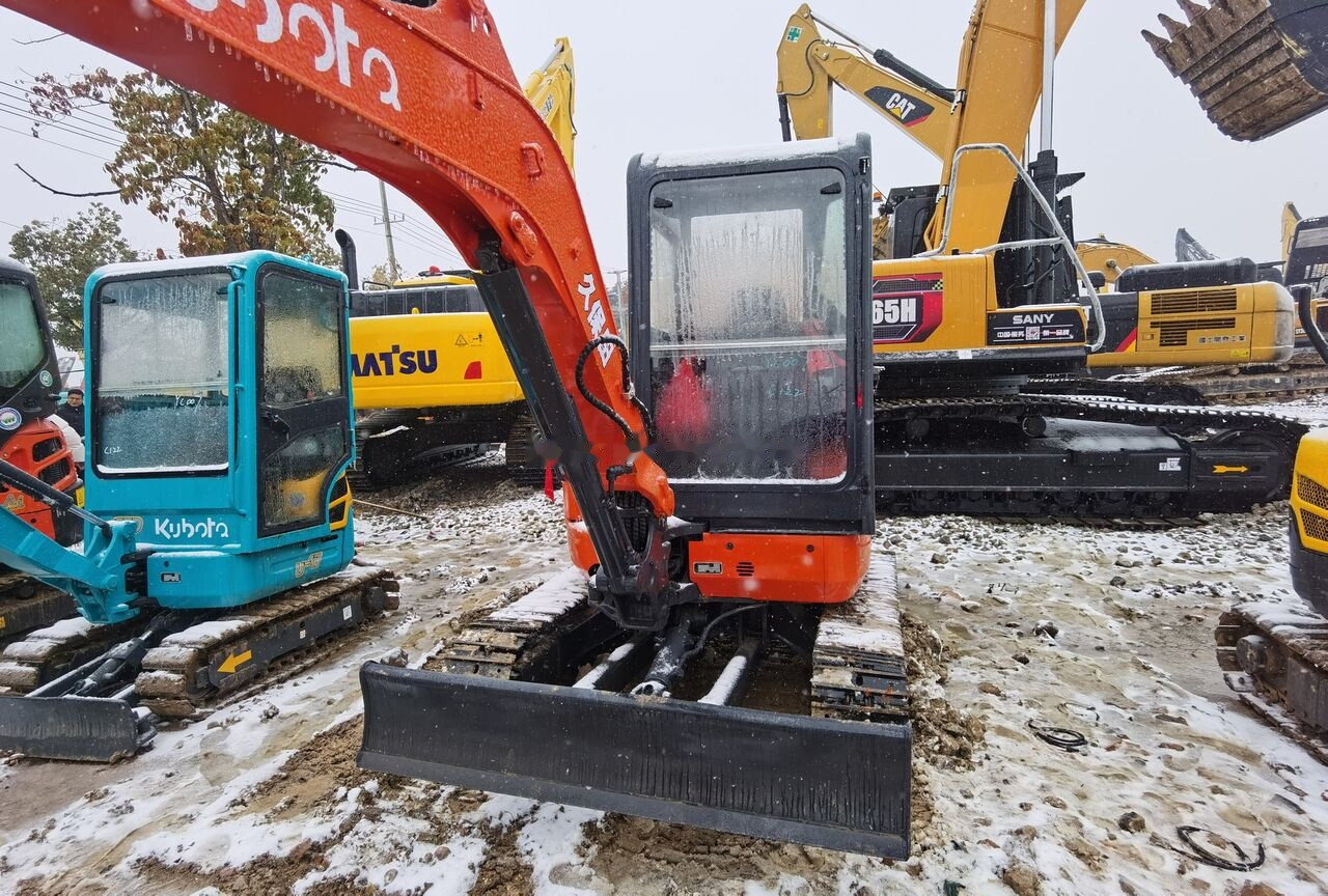 Kubota U35 - Мини-экскаватор: фото 3 Kubota U35 - Мини-экскаватор: фото 3