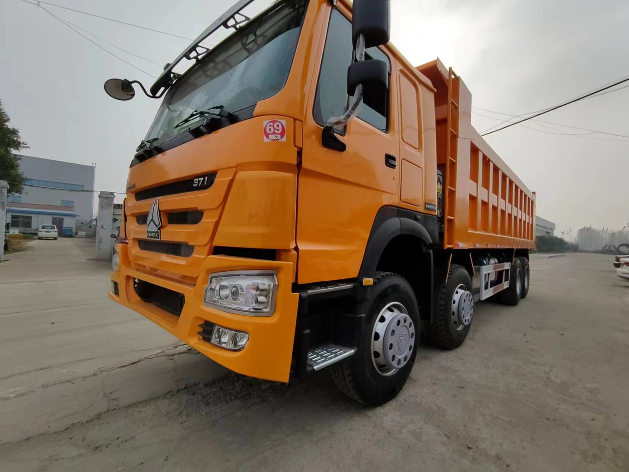 SINOTRUK Howo в лизинг SINOTRUK Howo: фото 9