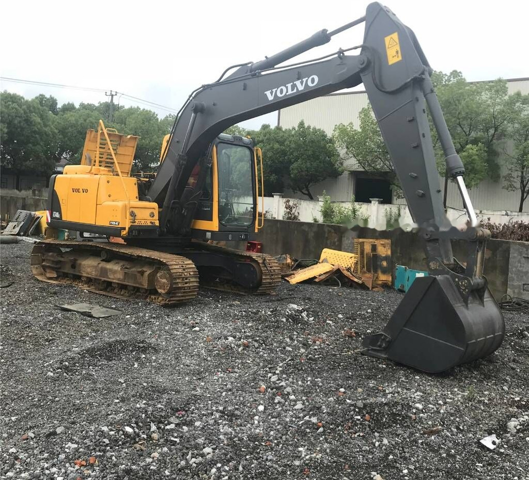 Volvo EC140B LC - Гусеничный экскаватор: фото 3 Volvo EC140B LC - Гусеничный экскаватор: фото 3